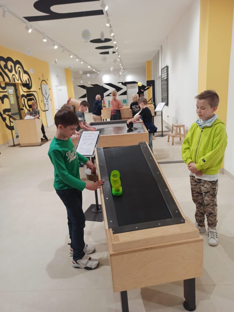PHOTO 2024 04 18 15 55 12 2