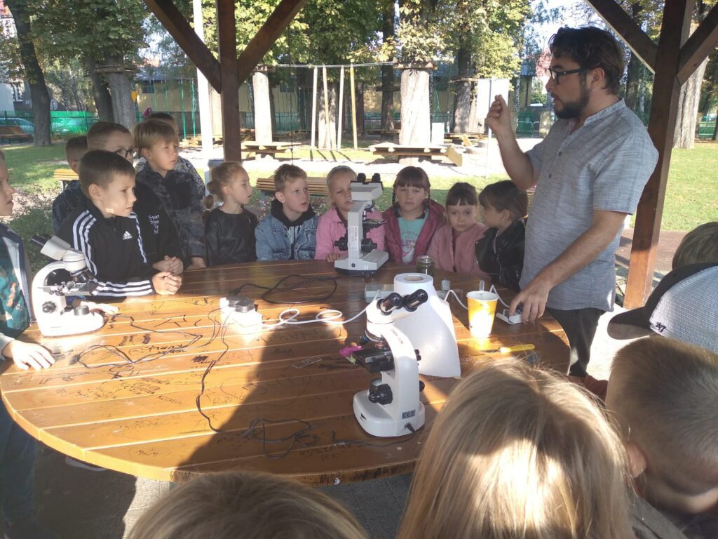 PHOTO 2024 09 19 14 18 01