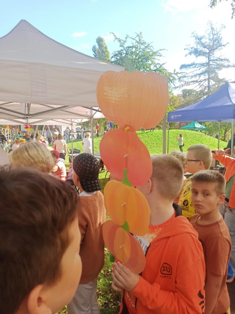 PHOTO 2024 09 27 18 35 29 3