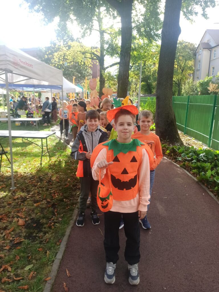 PHOTO 2024 09 27 18 35 29 5