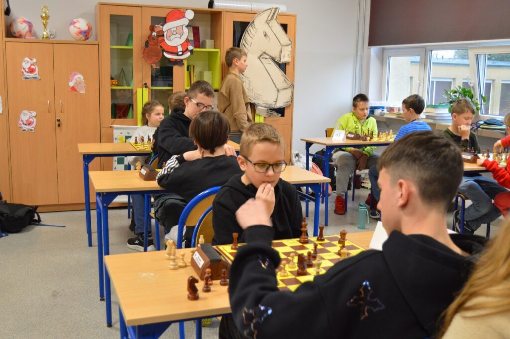 mikolajkowy 24 26