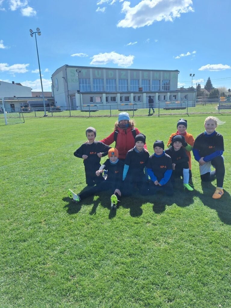 PHOTO 2025 04 10 19 08 35 3